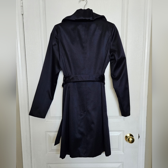 Satin deep purple Tahari xs evening coat - Picture 4 of 5